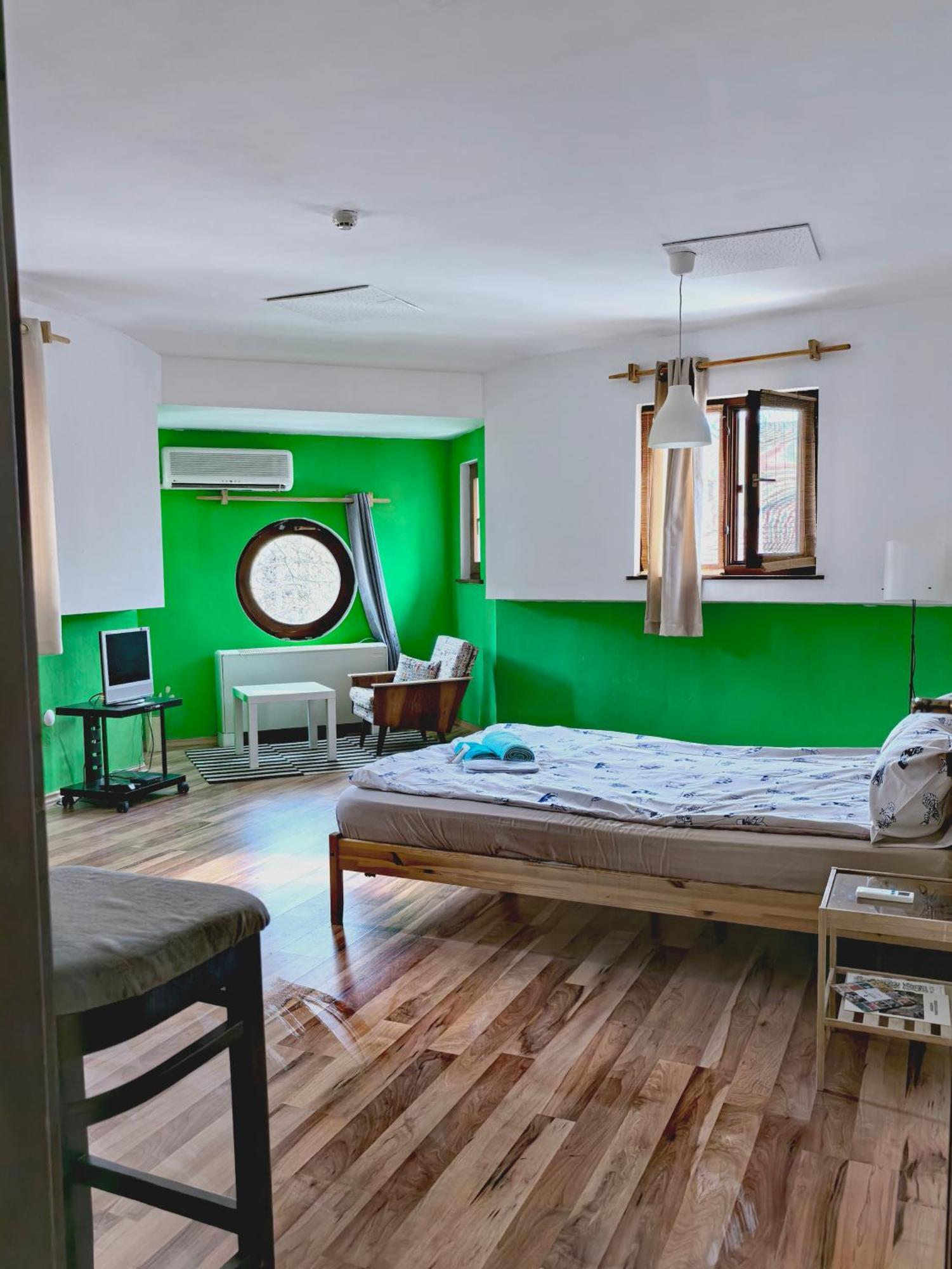 4 Rooms Φιλιππούπολη Εξωτερικό φωτογραφία